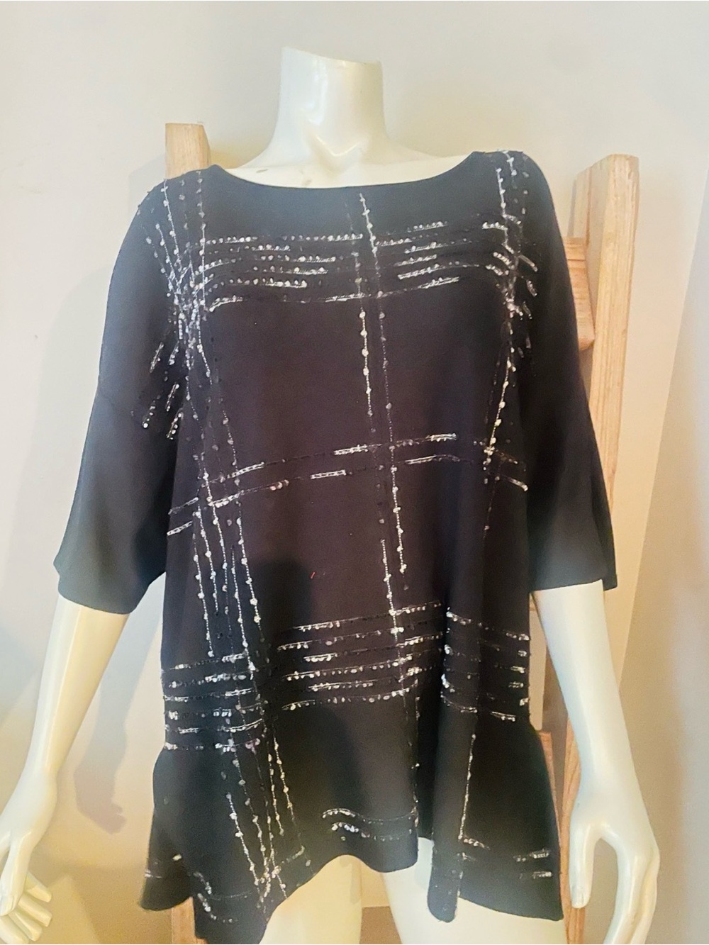 Misook Black Tunic Sweater with White Grid Accent Size Medium